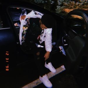 Meet your Posher, Christian